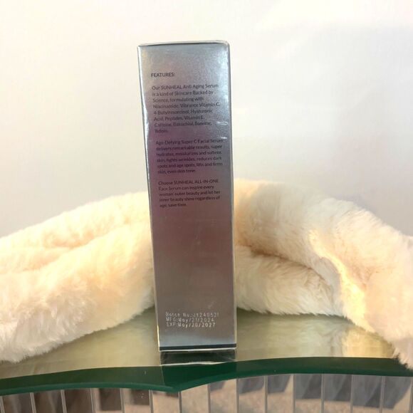 Sunheal AGE DEFYING Super Vitamin C Serum 1 FL OZ 30m  - SEALED BOX - 5/27 - Picture 3 of 6